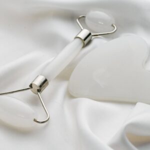 White jade set